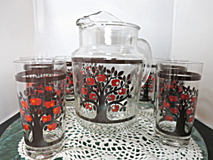 Colony Apple Apple Tree Glasses And Pitcher Set Johnny Appleseed