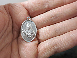 Vintage St. Theresa Pray For Us Medal
