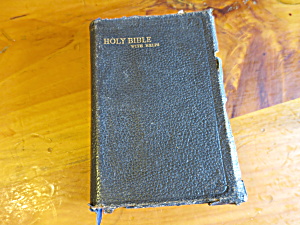 Holy Bible With Helps Collins Presented 1952 Earlier Bible
