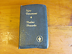 The Gideons International New Testament Psalms Proverbs Bible