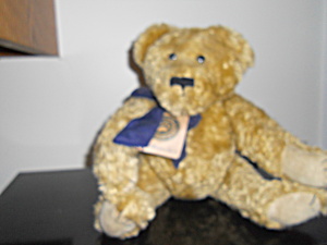 Boyds Bear With Tag And Crier