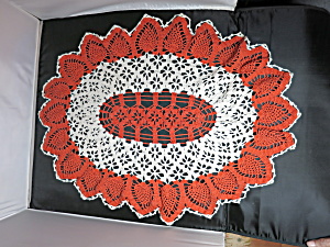 Vintage Crochet Doily Oval Pineapple Orange Cream 27 X 21 Inch