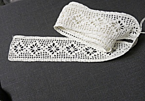 Vintage Crochet Cotton Lace Trim Floral 66 X 2 Inch