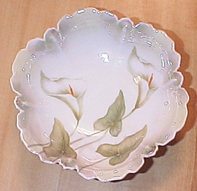 1920s/30s German Small Bowl With Calla Lilies