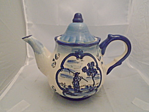 Delft Blue Village Tea Pot