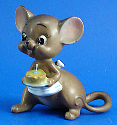 Josef Original Mother Mouse With Birthday Cake