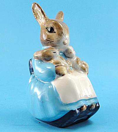 Royal Albert Beatrix Potter Mrs. Rabbit And Bunnies