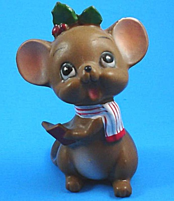 Josef Original Caroling Mouse