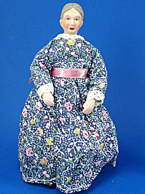 Miniature Bisque Dollhouse - Grandma