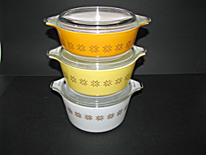 Vintage Pyrex Town And Country 471,472,473 Dish Set