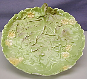 Royal Bayreuth 7&#148; Lettuce Leaf Handled Plate