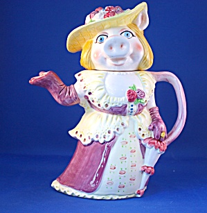Miss Piggy Sigma Teapot