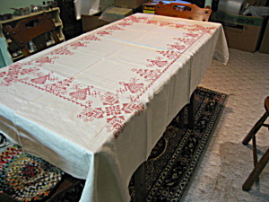 Linen Tablecloth & Napkins Vintage