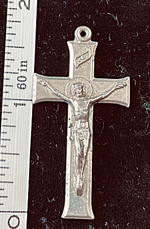 Vintage Silvertone Cross With Jesus
