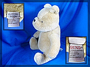 Gund Classic Pooh Bear - Disney