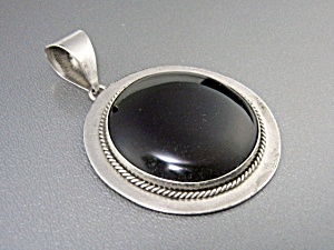 Taxco Mexico Sterling Silver Onyx Pendant