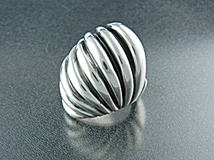 Taxco Mexico Sterling Silver Domed Ribbed Ring