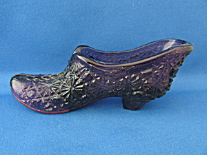 Fenton Purple Daisy And Button Glass Shoe