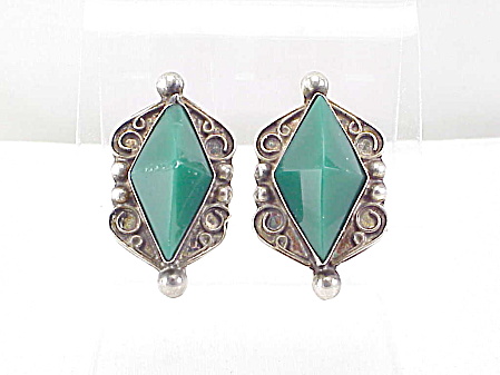 Vintage Signed Mexican Sterling Silver Green Onyx Screw Back Earrings