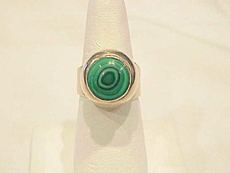Mexcan Sterling Silver And Malachite Dome Ring Signed Th-122